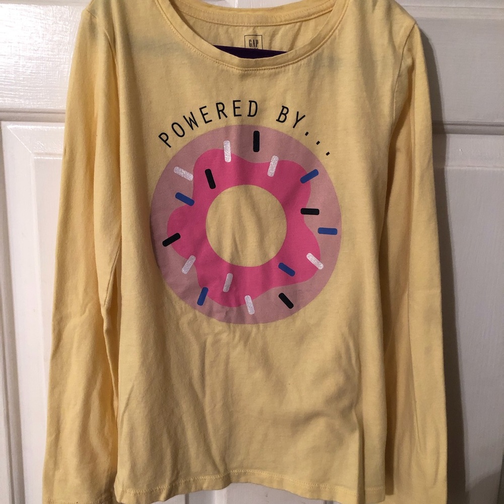 Gap T-shirt